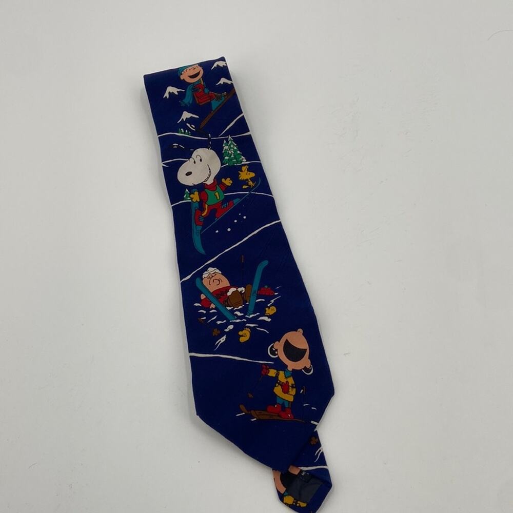 Vintage snoopy peanuts silk tie